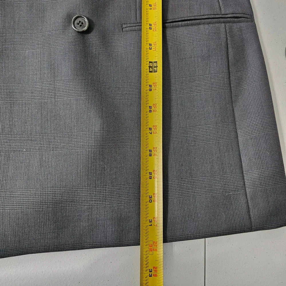 Yves Saint Laurent Double Breasted Suit 42R Gray Plaid Vintage Designer Business